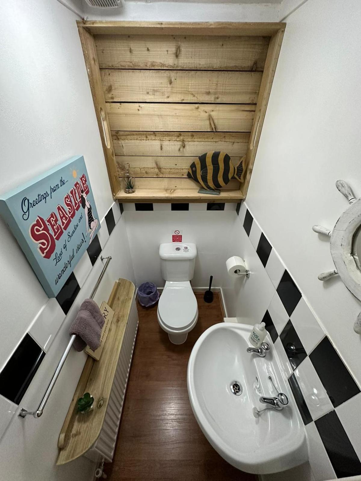 Self Catering Spacious Open Plan 3 Bed With Sea Views South Erradale