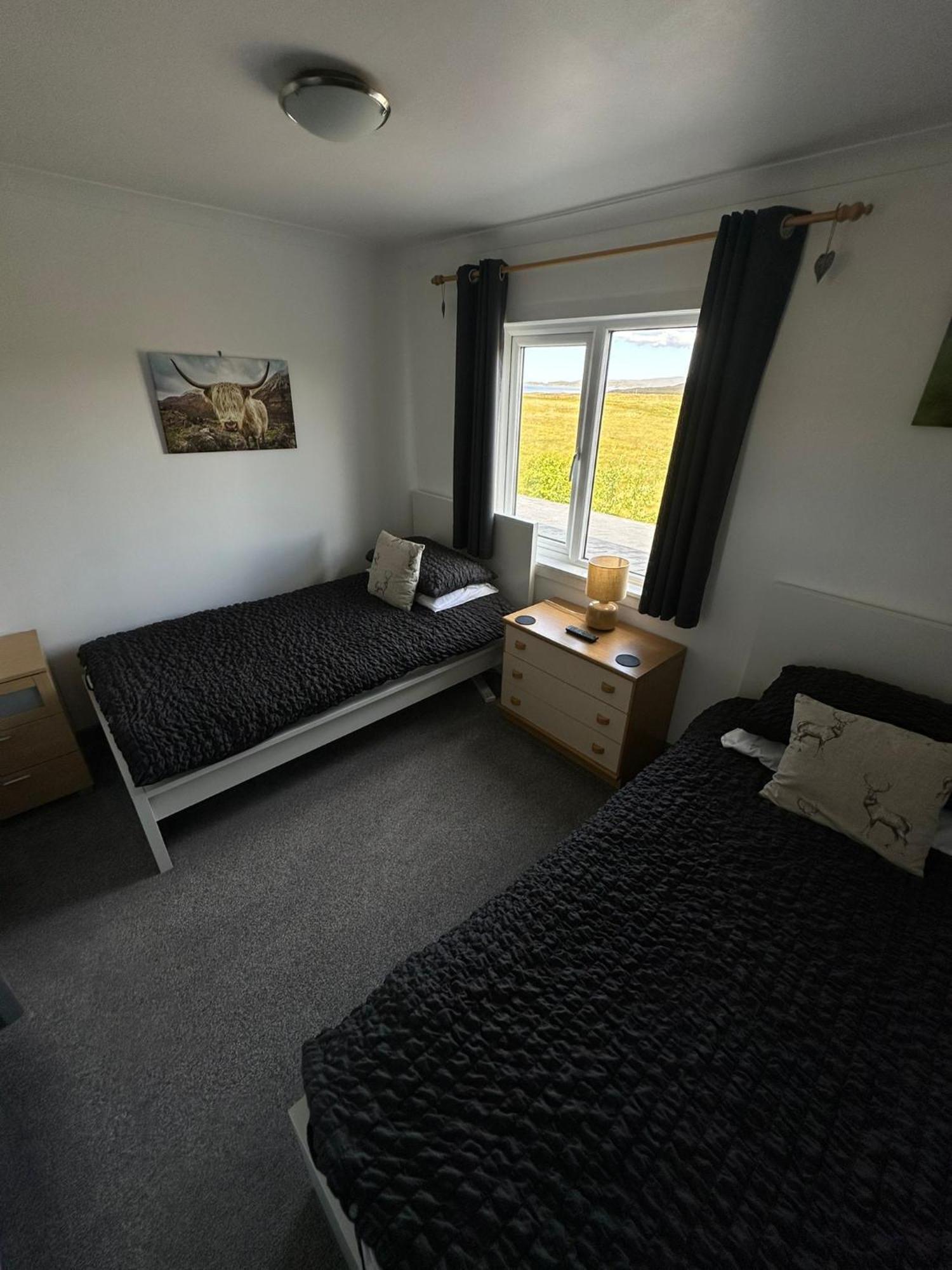 Self Catering Spacious Open Plan 3 Bed With Sea Views